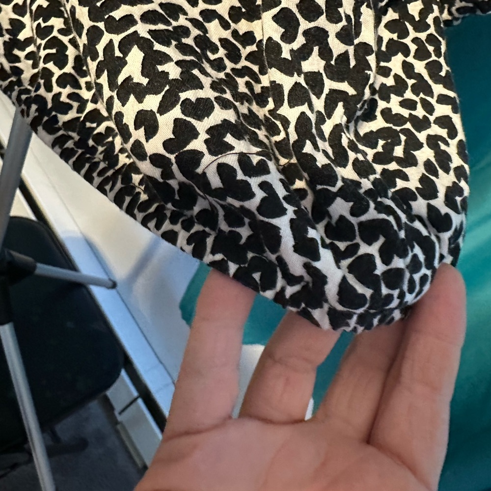Michael Kors Black and White Blouse EUC size 3x - Picture 5 of 6